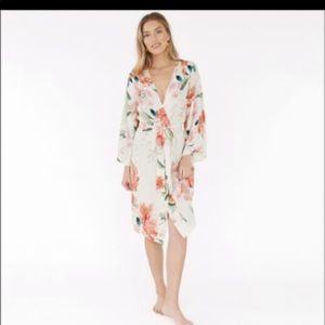 Pretty Plum Sugar- Kiss Mix Midi Robe NWT